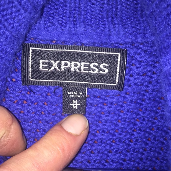 Sweater with buttons and zipper - Picture 3 of 4